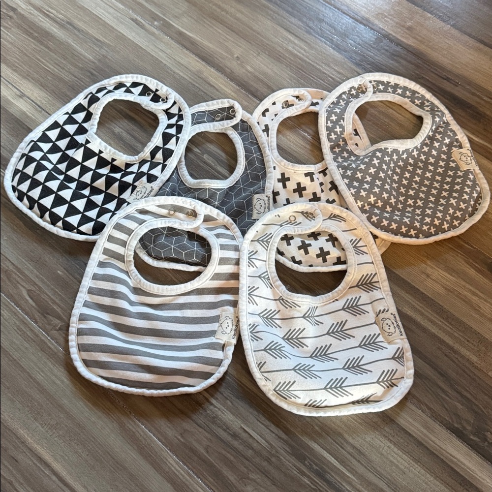6-Pack Neutral KeaBabies Baby Bibbs